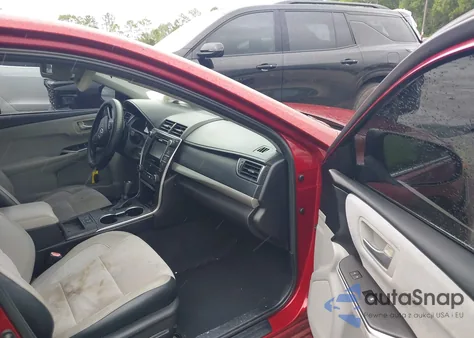 2015 Toyota Camry Xse z USA, uszkodzony, nr VIN 4T1BF1FK1FU973553